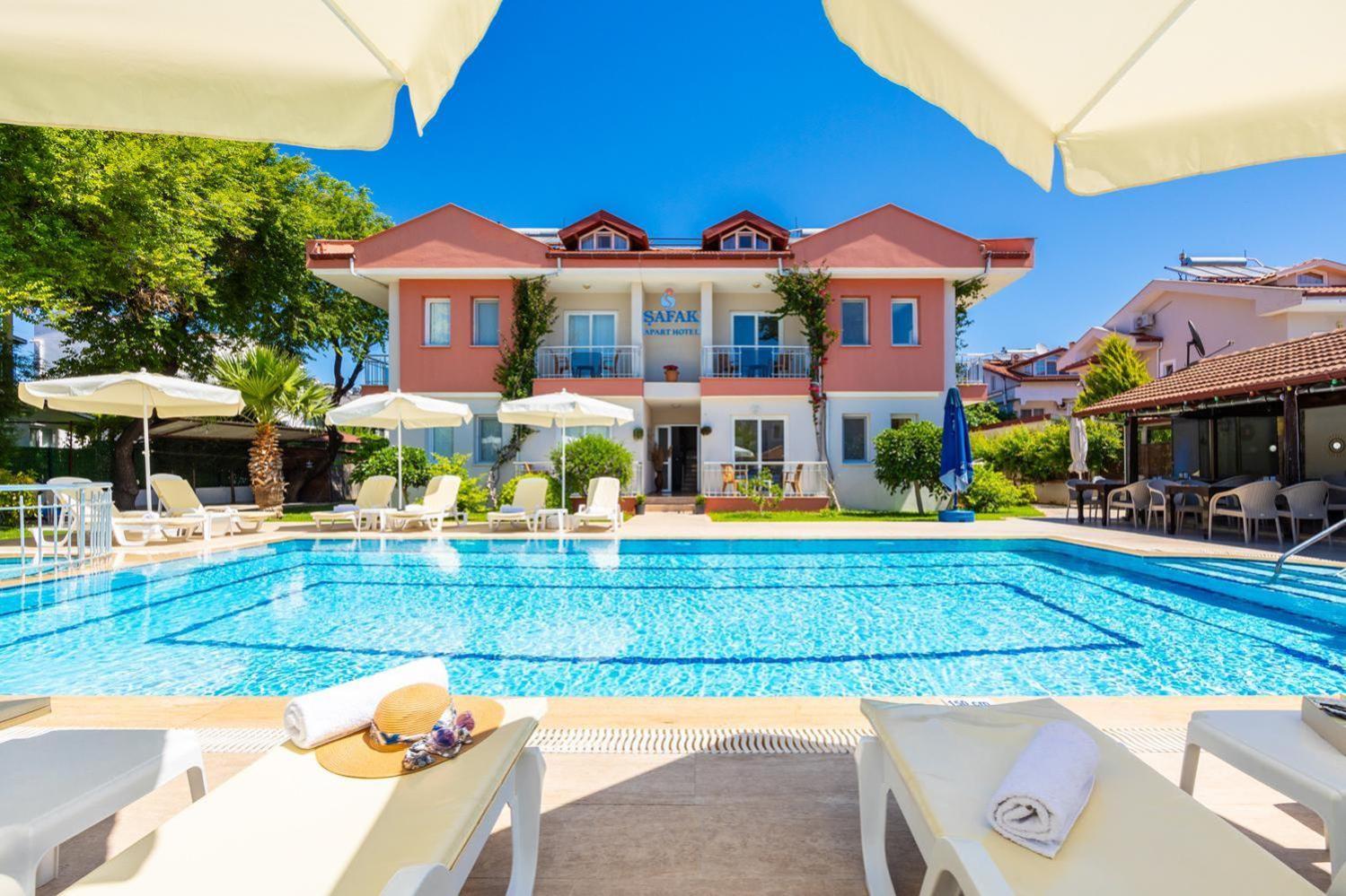 Safak Oasis Hotel ดาลยัน ภายนอก รูปภาพ